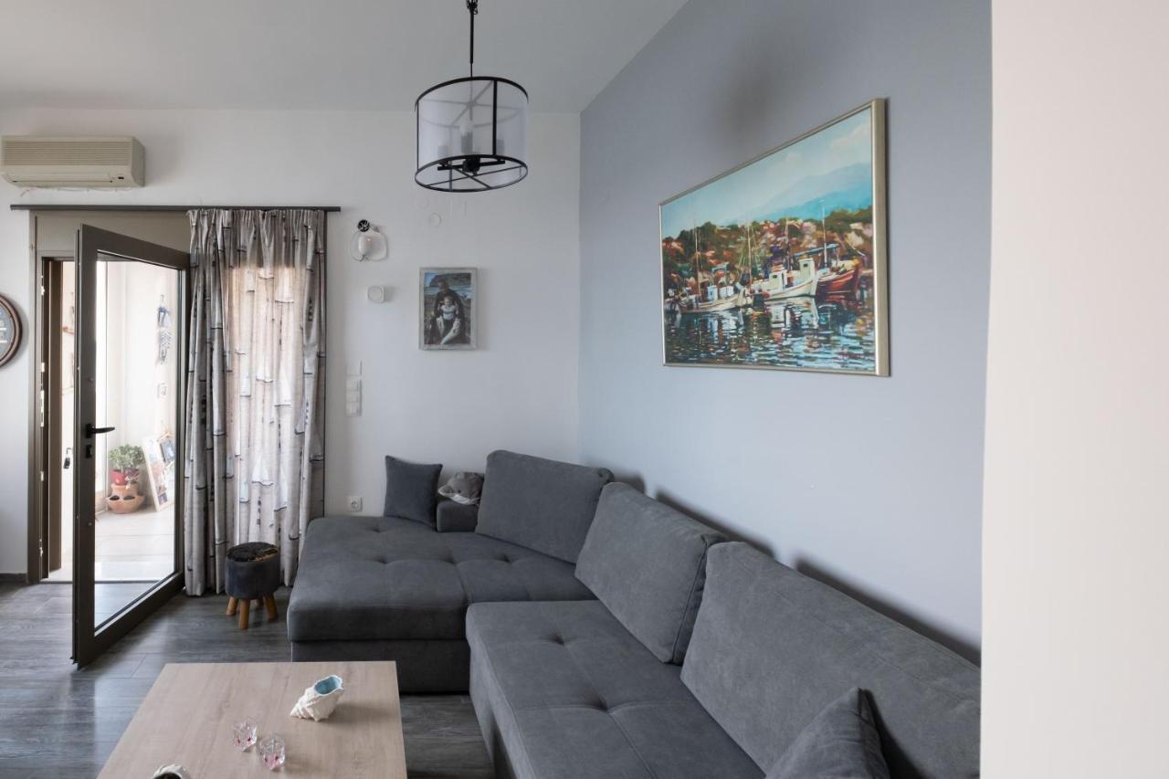 Seaside Flat With Hydromassage Apartment Mokhlos Bagian luar foto